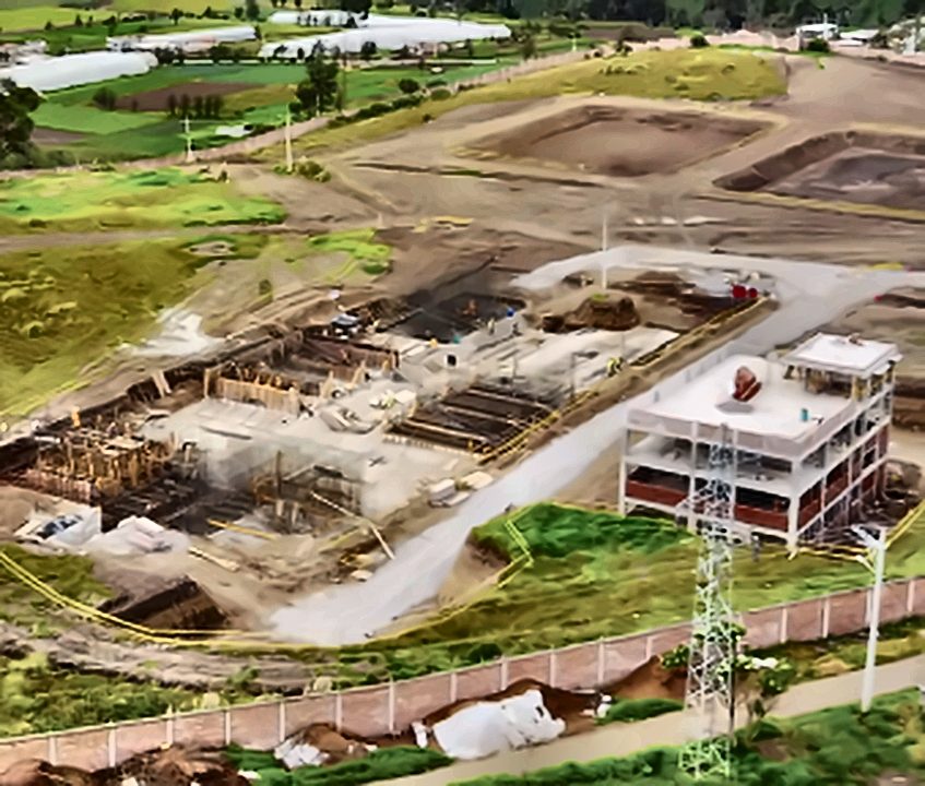 Planta Molobog en construcción